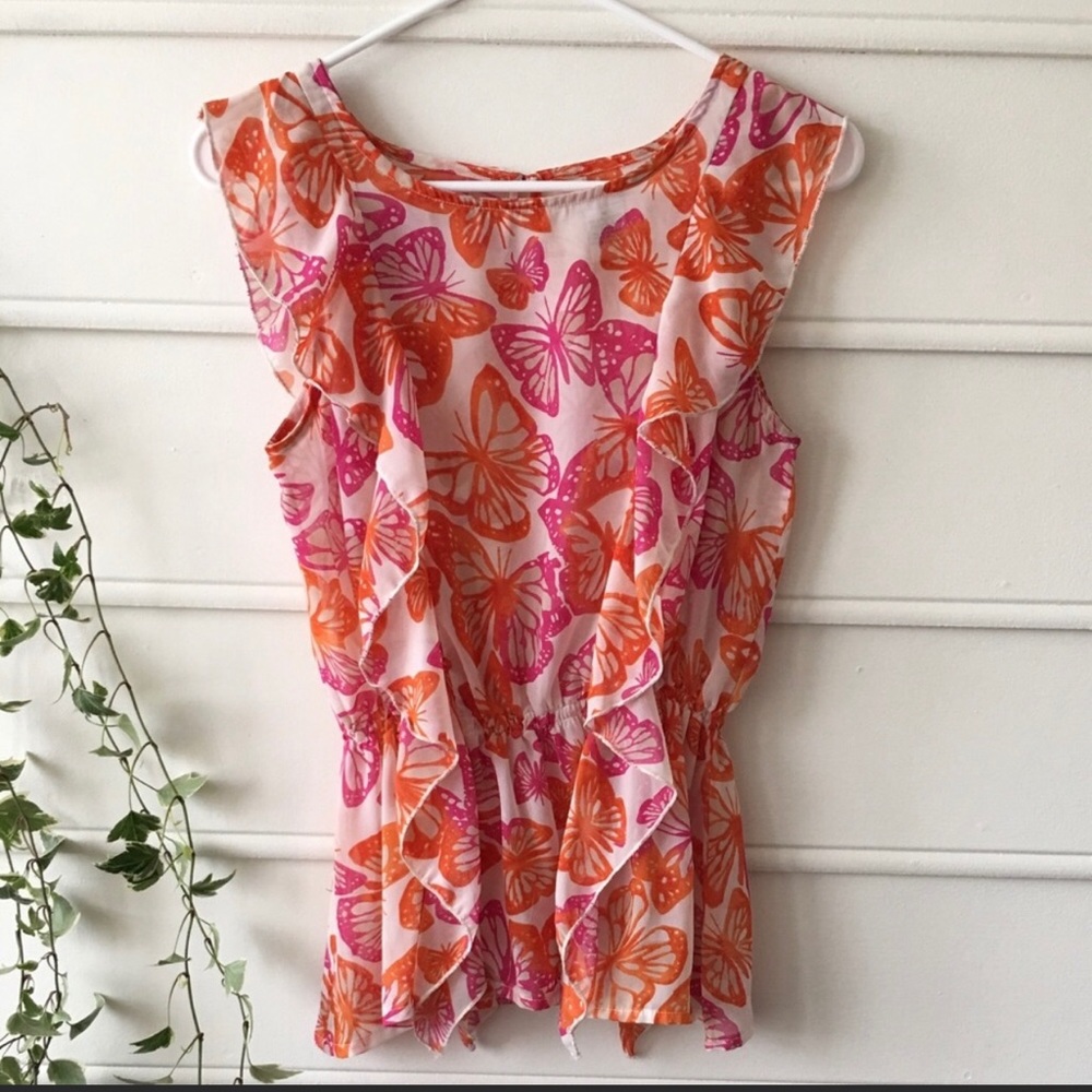 ADORABLE for summer!  Pinky butterfly blouse